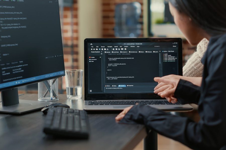 Pozycjonowanie firm wdrażających sklepy internetowe - praca nad projektem sklepu online